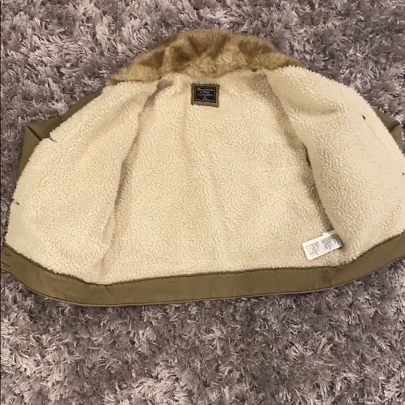 A&F Green Sherpa Bomber Jacket - Picture 12 of 17